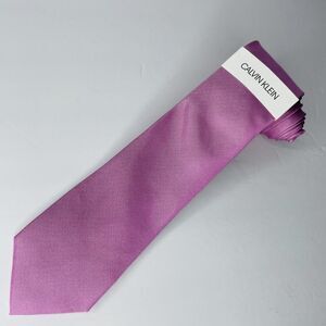Calvin Klein Tie Men's Necktie Pink Solid Silk Blend MSRP $69.50 NWT